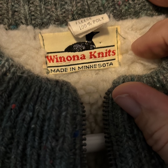 Winona Knits wool and nylon Sherpa-lined sweater vest - Picture 2 of 7